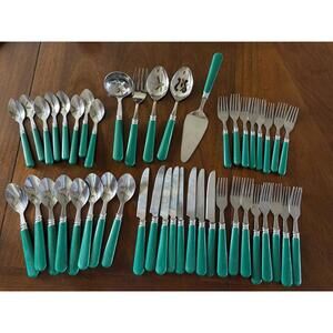 Gibson Christmas Charm Flatware Setting For 8 +Serving Ware Green Handle 44pc